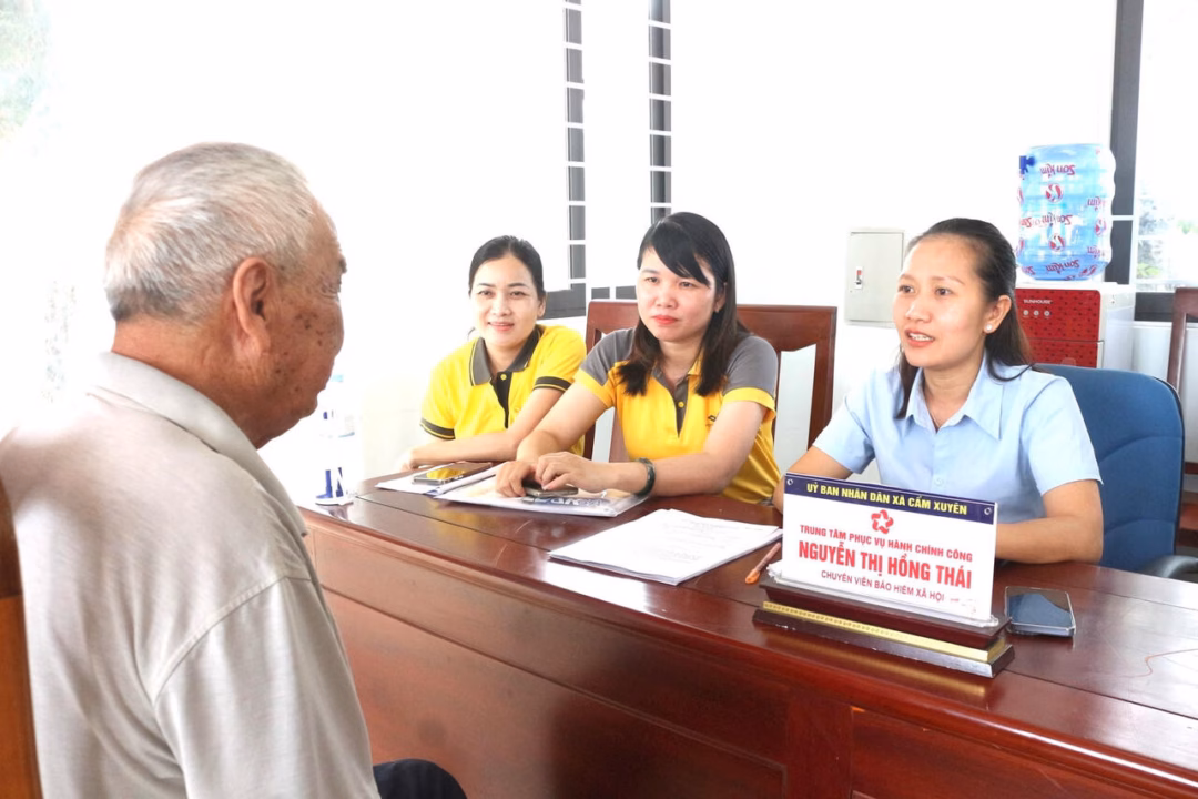 Hà Tĩnh ‘thừa’ người nhưng ‘thiếu’ công chức có chuyên môn