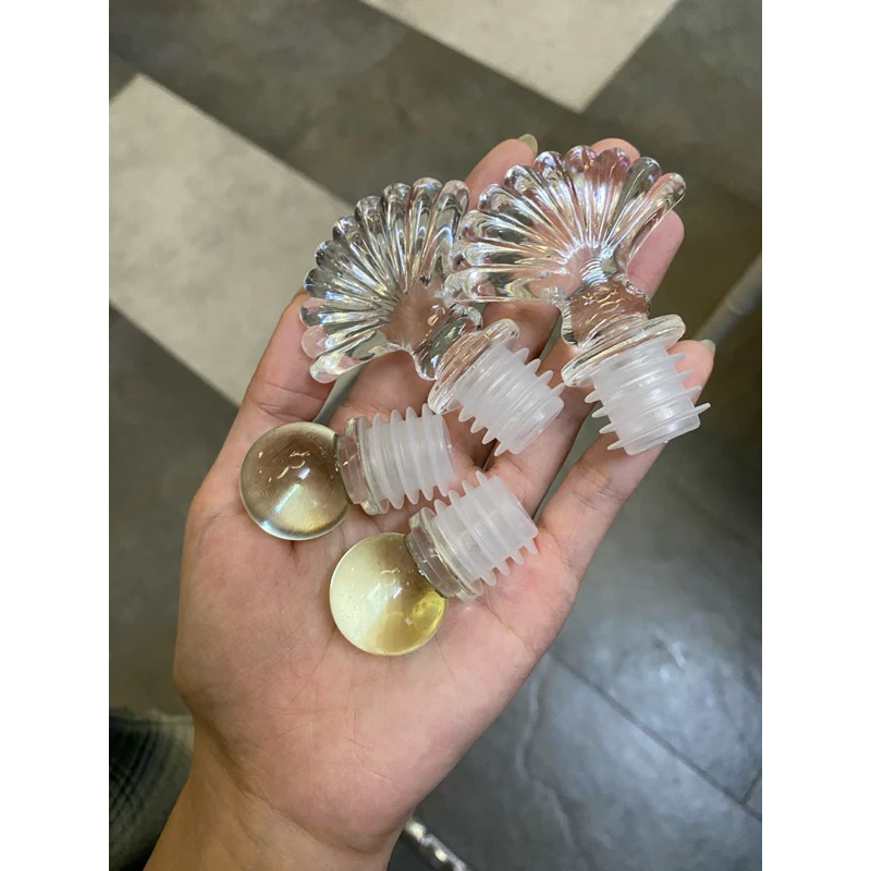 Làm thế nào để chọn nắp chai thủy tinh phù hợp cho góc bàn thờ gia tiên của bạn?