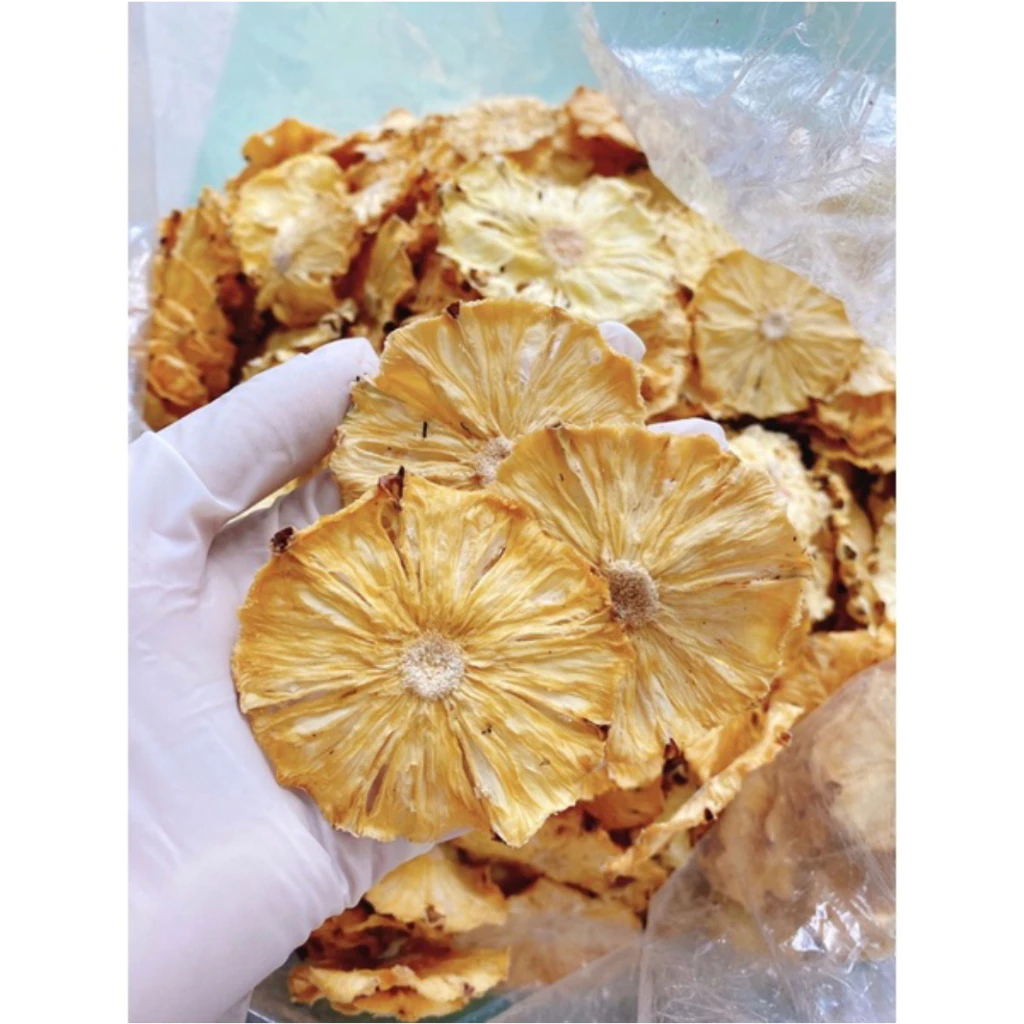 Dứa Sấy Khô Có Thực Sự Detox Da Như Quảng Cáo? Tôi Đã Thử Và Cái Kết Bất Ngờ