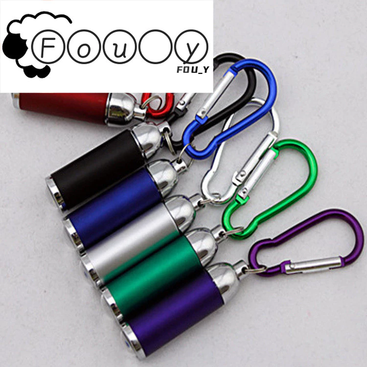 Đèn pin LED cầm tay – Bí quyết để không bị mắc kẹt ngoài trời tối