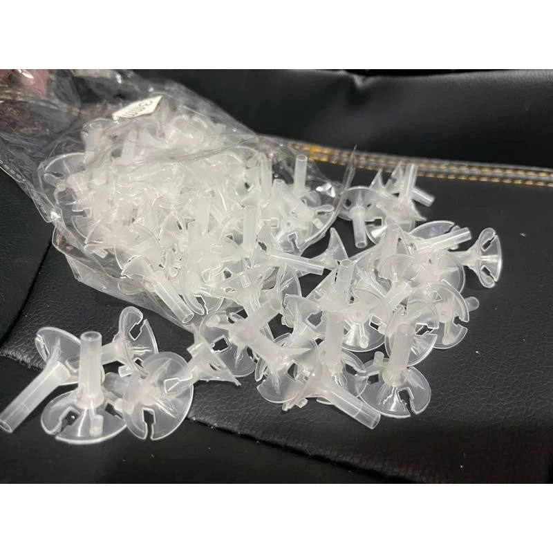 Đế đỡ trái cây giúp giỏ quà biếu tặng không trượt, nhưng sai lắp đặt lại gây rơi trái cây