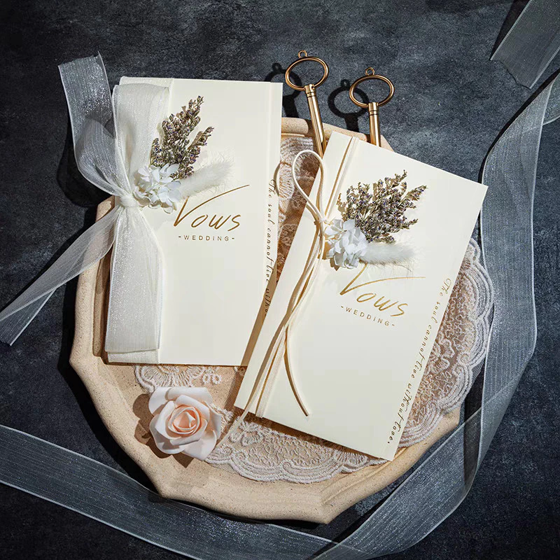 Sự thật bất ngờ về việc chuẩn bị thiệp lời hứa cho đám cưới mà hầu hết cặp đôi bỏ qua