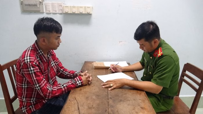 Đối tượng Nguyễn Thành Tiến bị bắt giữ