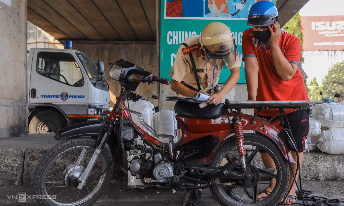 Tăng Thẩm Quyền Xử Phạt Của CSGT: Những Thay Đổi Quan Trọng Từ Dự Thảo