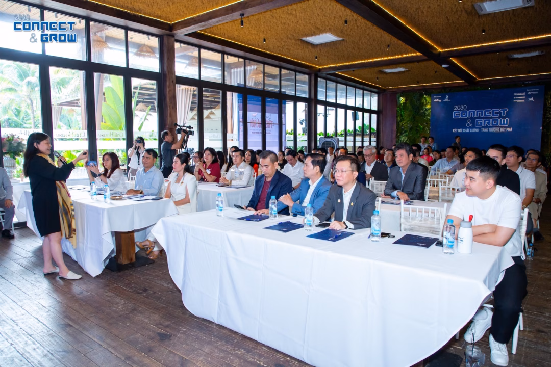 Diễn đàn Doanh nhân trẻ – Khát vọng Toàn cầu 2025: Go Global – Khai mở vận hội ngàn năm Diễn đàn không chỉ là nơi truyền cảm hứng mà còn cung cấp nền tảng kiến thức thực tiễn, từ công nghệ, ESG đến chiến lược gọi vốn, giúp các doanh nghiệp trang bị hành trang hội nhập bền vững.