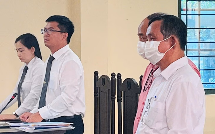 Cựu giám đốc Công ty Tân Tân bị xử phạt vì không chấp hành án và trốn thuế gần 1,5 tỷ đồng Cựu giám đốc công ty Tân Tân bị đề nghị phạt tù vì không chấp hành bản án- Ảnh 2.