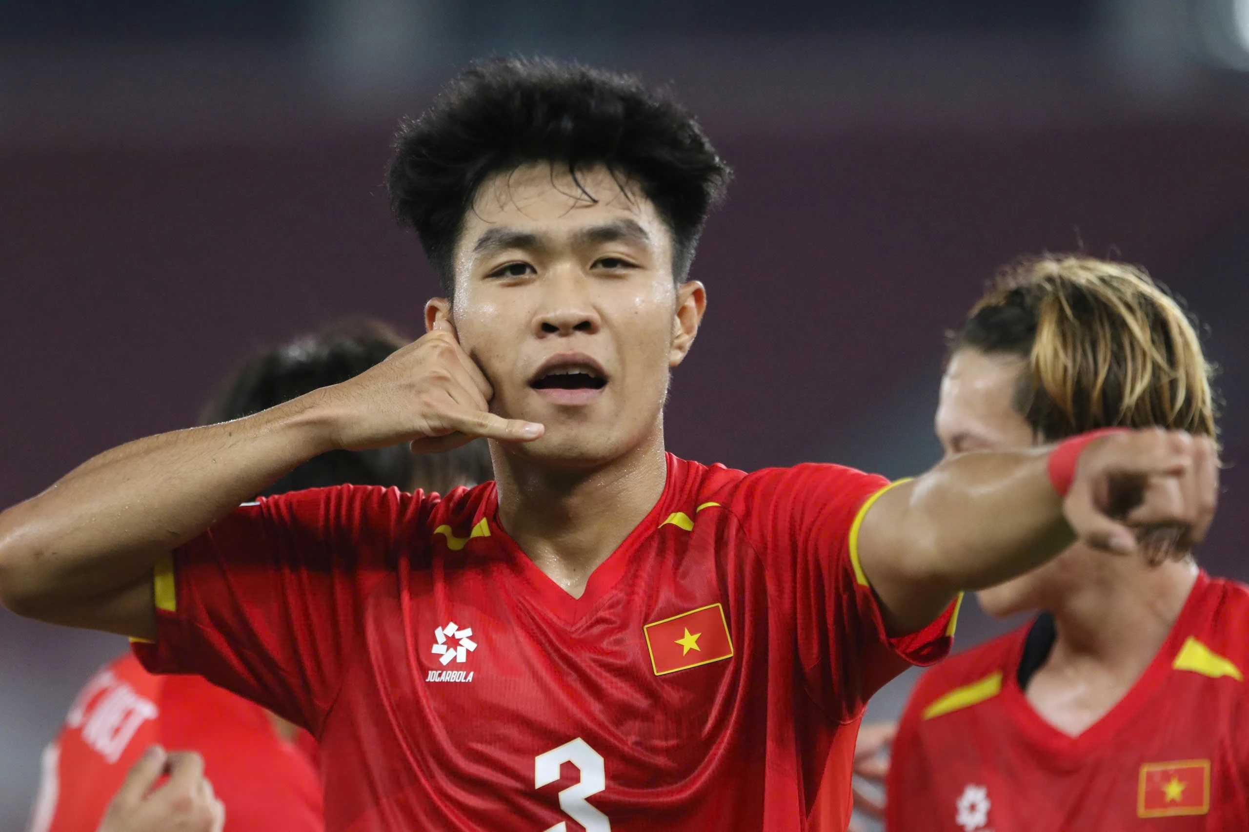 Malaysia phản pháo cáo buộc nhập tịch sai quy định cầu thủ Phạm Lý Đức nén đau thi đấu, ghi bàn cho U23 Việt Nam