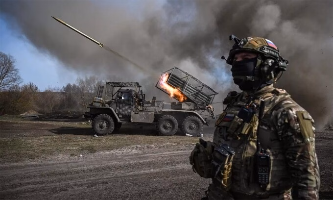 Nga kiểm soát làng chiến lược ở miền trung Ukraine, tiến gần thành phố lớn nhất Các tỉnh Dnipropetrovsk, Donetsk và Zaporizhzhia. Đồ họa: RYV