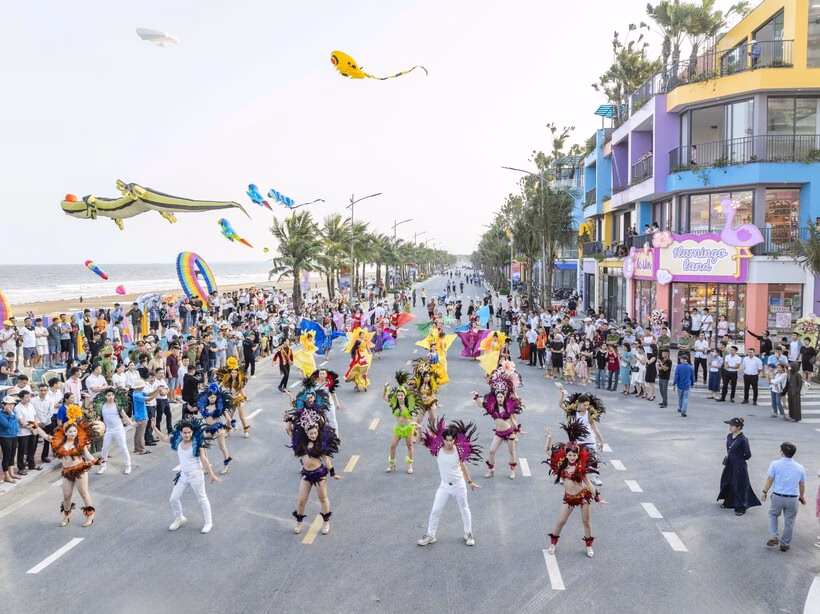 Flamingo Ibiza Hải Tiến, một biểu tượng mới của du lịch giải trí biển khu vực phía Bắc