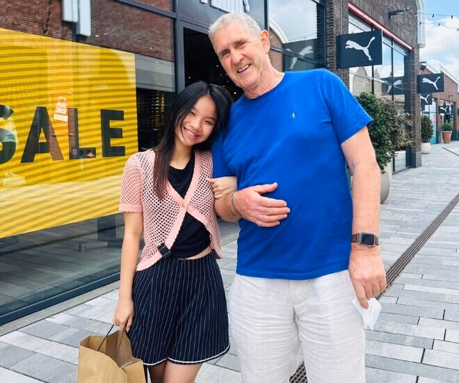 Con gái MC Thành Trung được ông nội Tây chiều hết cỡ, không cùng huyết thống với cả nhà nhưng là amp;#34;cục cưngamp;#34; - 3