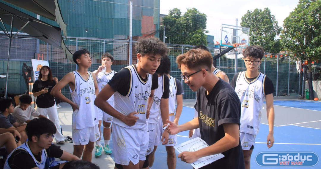 U18 nam GMB League 2025: Đội bóng rổ Nguyễn Trãi thắng nghẹt thở THPT Kim Liên 24-22