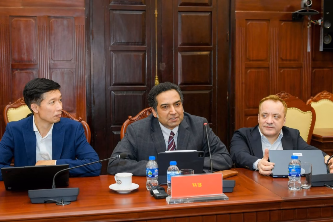 Đại diện Ng&acirc;n h&agrave;ng Thế giới trao đổi về c&aacute;c giải ph&aacute;p an ninh thanh to&aacute;n