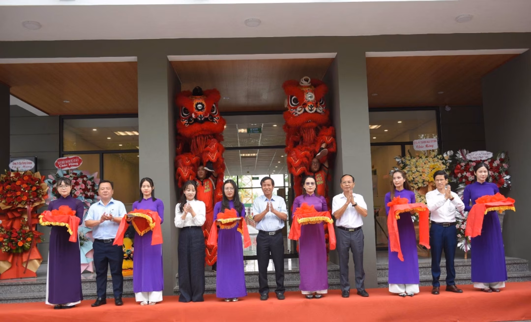 Bàn giao nhà ở xã hội tại tòa nhà W2, chung cư cao tầng West Sky Bàn giao nhà ở xã hội tại tòa nhà W2, chung cư cao tầng West Sky