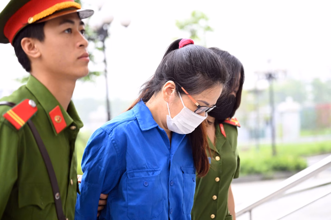 Bị cáo Đỗ Thị Tuyết Nga tại phiên tòa.