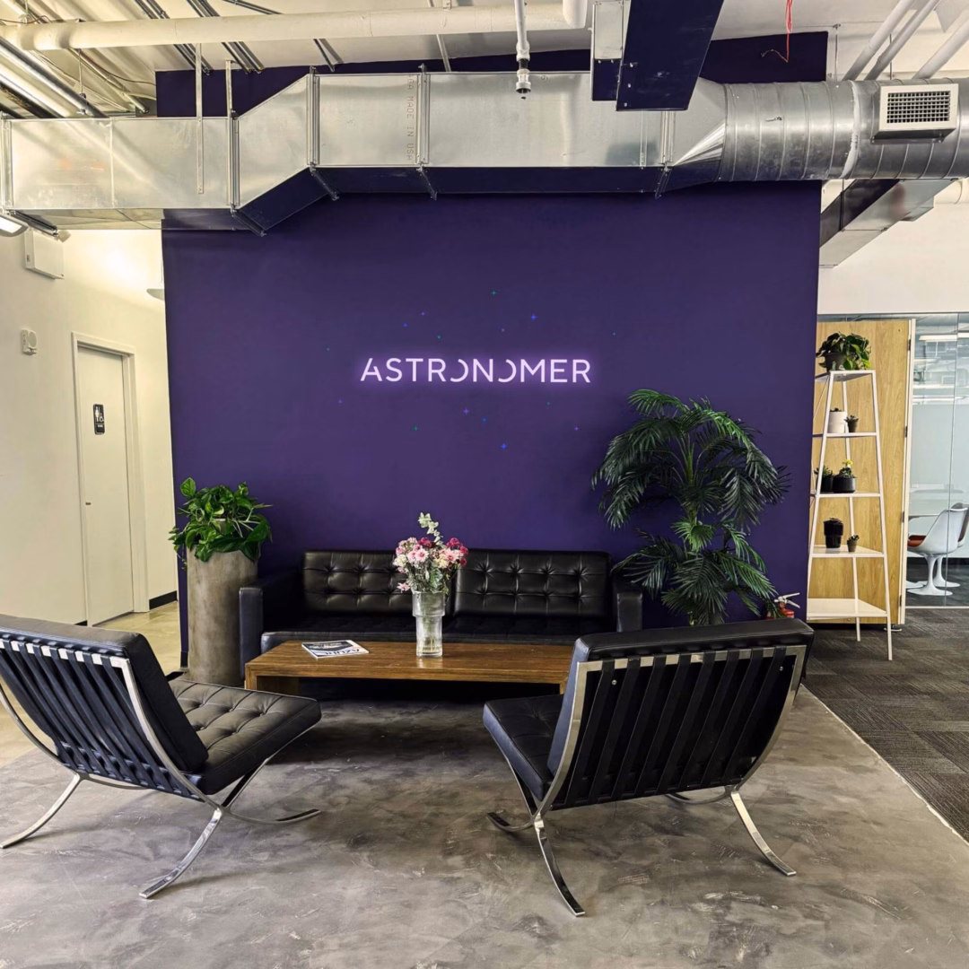 Ngoại tình của CEO startup tỷ USD gây chấn động, vì sao công ty chưa bị ảnh hưởng? Hình ảnh bên trong văn phòng Astronomer tại trụ sở ở trung tâm thành phố New York, Mỹ.