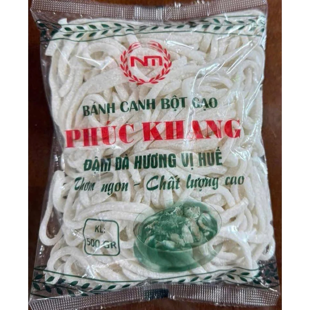 Làm sao để chọn bánh canh bột gạo tươi chuẩn Huế mà vẫn giữ được độ mềm dai sau khi nấu?