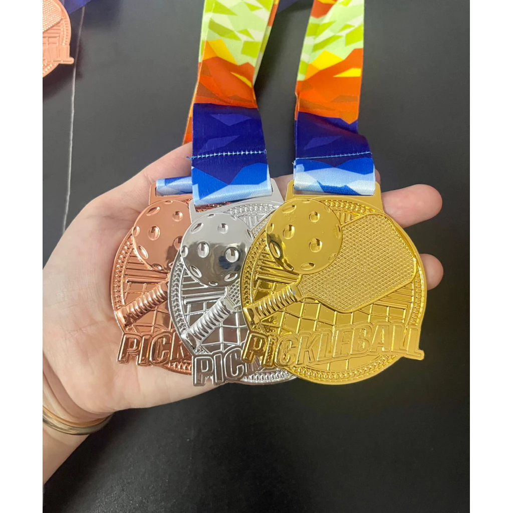 Lựa Chọn Huy Chương Pickleball Cho Trẻ Em: Những Điều Ba Mẹ Cần Biết Trước Khi Mua