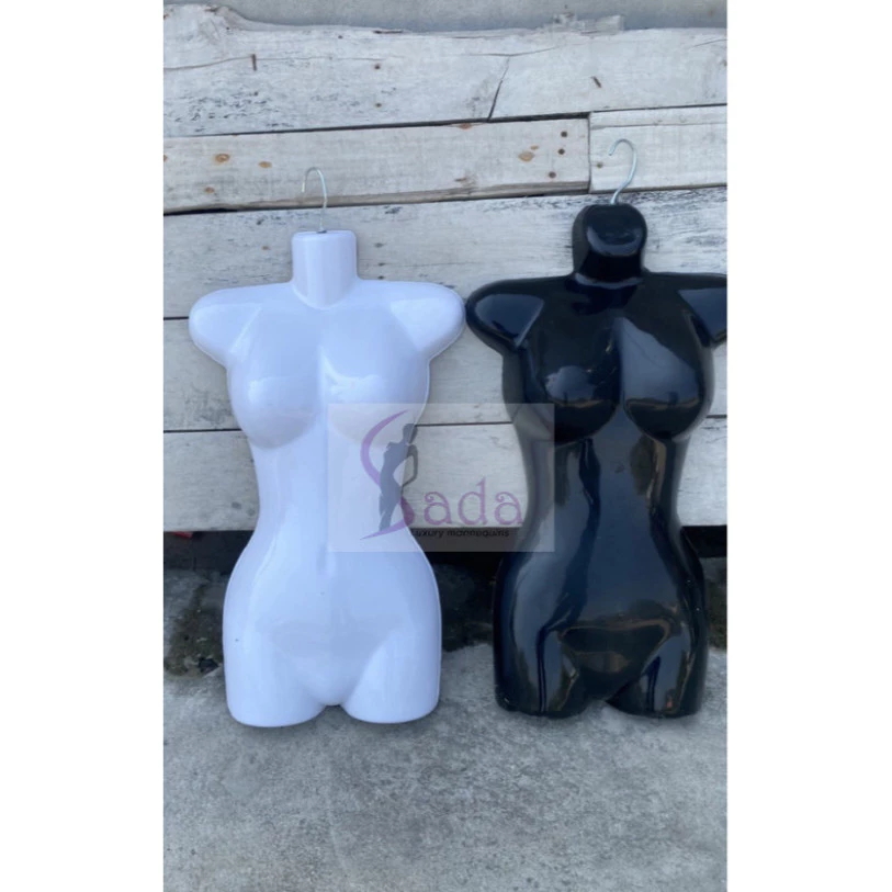 Làm thế nào để chọn máng treo quần áo phù hợp cho không gian nhỏ của bạn?