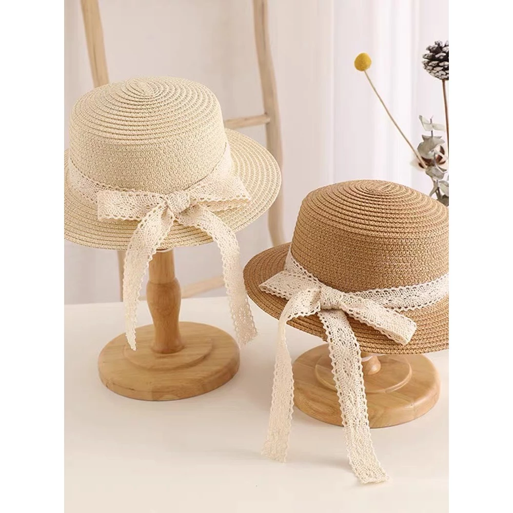 Mũ cói nơ tiểu thư đi biển có thực sự chống nắng tốt hay chỉ là phụ kiện thời trang?