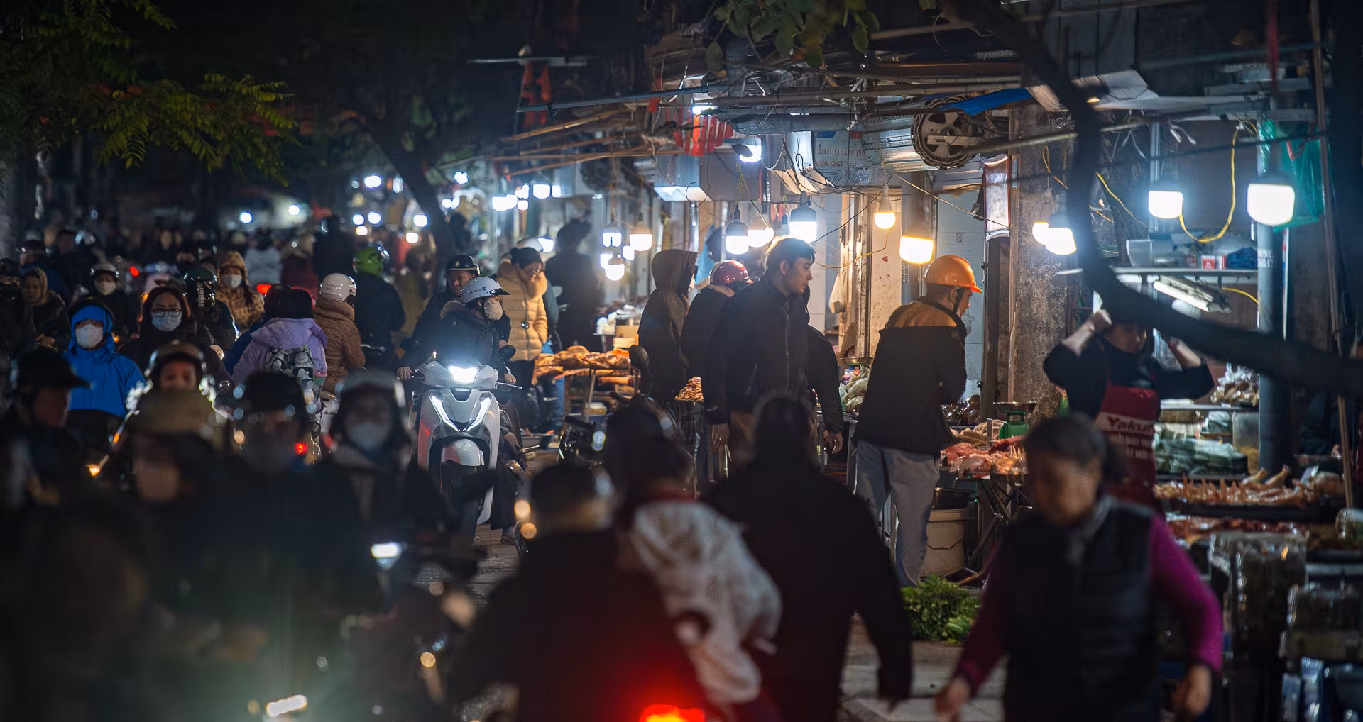 Chợ cóc Hà Nội: Thực trạng, giải tỏa và ảnh hưởng tới môi trường đô thị