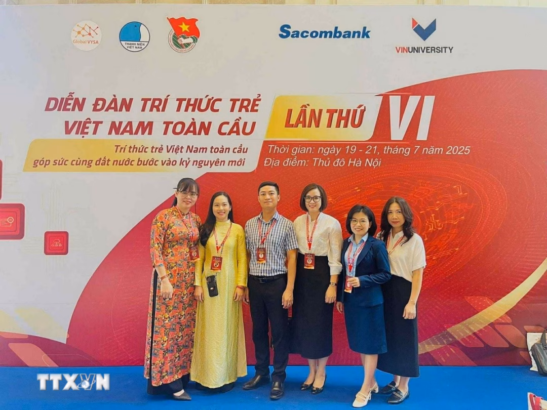 Lưu học sinh Việt Nam tại Hồng Kông, Macau gửi niềm tin vào Đại hội XIV