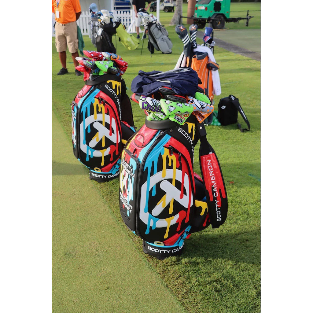 Làm thế nào để chọn túi gậy golf phù hợp cho mùa giải mới: kinh nghiệm từ người chơi golf nghiệp dư