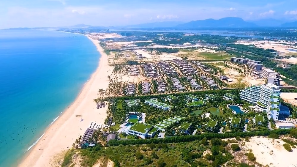 Bất động sản du lịch, nghỉ dưỡng nửa đầu năm 2025: Nhu cầu đầu tư tăng nhưng vẫn vướng pháp lý (INFOGRAPHICS): Thông tin nhân sự lãnh đạo và trưởng các đơn vị thuộc Cục Thuế