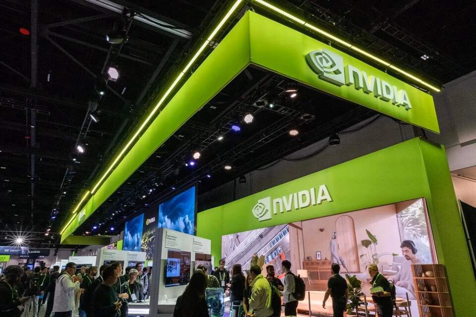 Nvidia chuẩn bị quay lại Trung Quốc với chip AI mới Trung Quốc là thị trường quan trọng của Nvidia. Ảnh: Reuters.