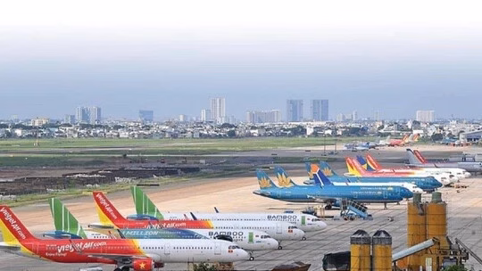 Giá vàng tăng đột ngột, chuyên gia khuyên nên giữ tỷ trọng và đa dạng hóa tài sản