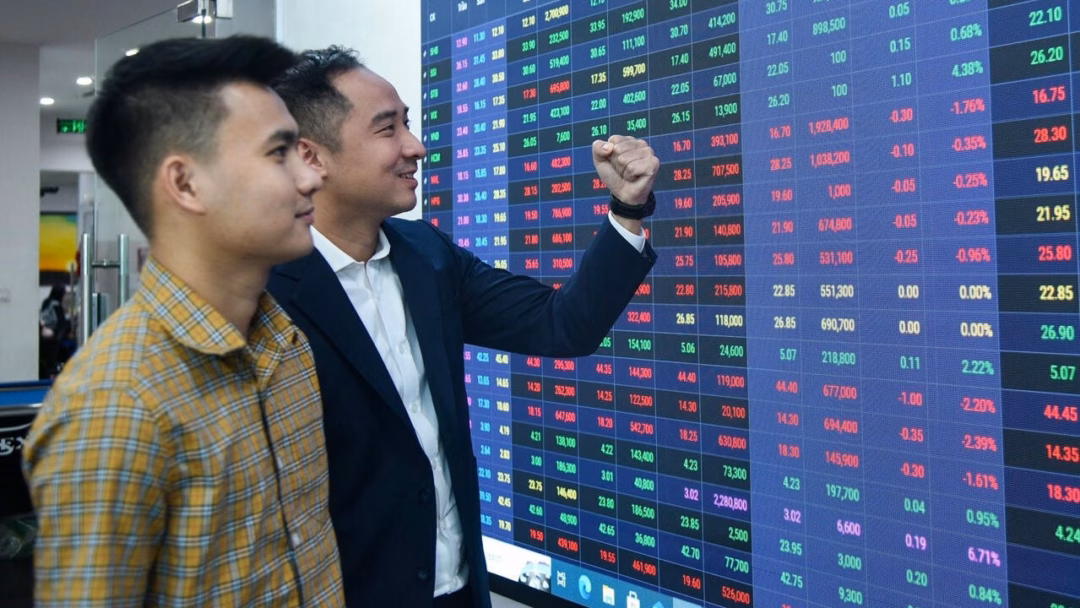 Cổ phiếu tăng mạnh trên thị trường chứng khoán Việt Nam trong tuần vừa qua