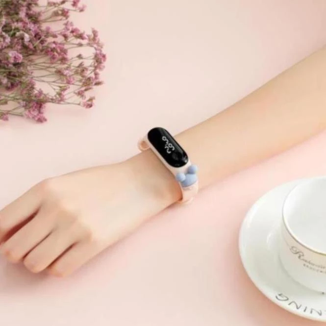Làm sao để chọn đồng hồ thông minh cho bé mà không bị lỗi thời sau vài tháng?