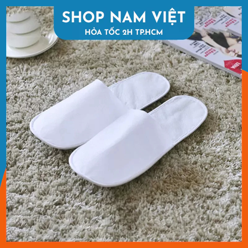 Tôi đã bỏ dép dùng một lần khi đi du lịch và đây là điều tôi học được