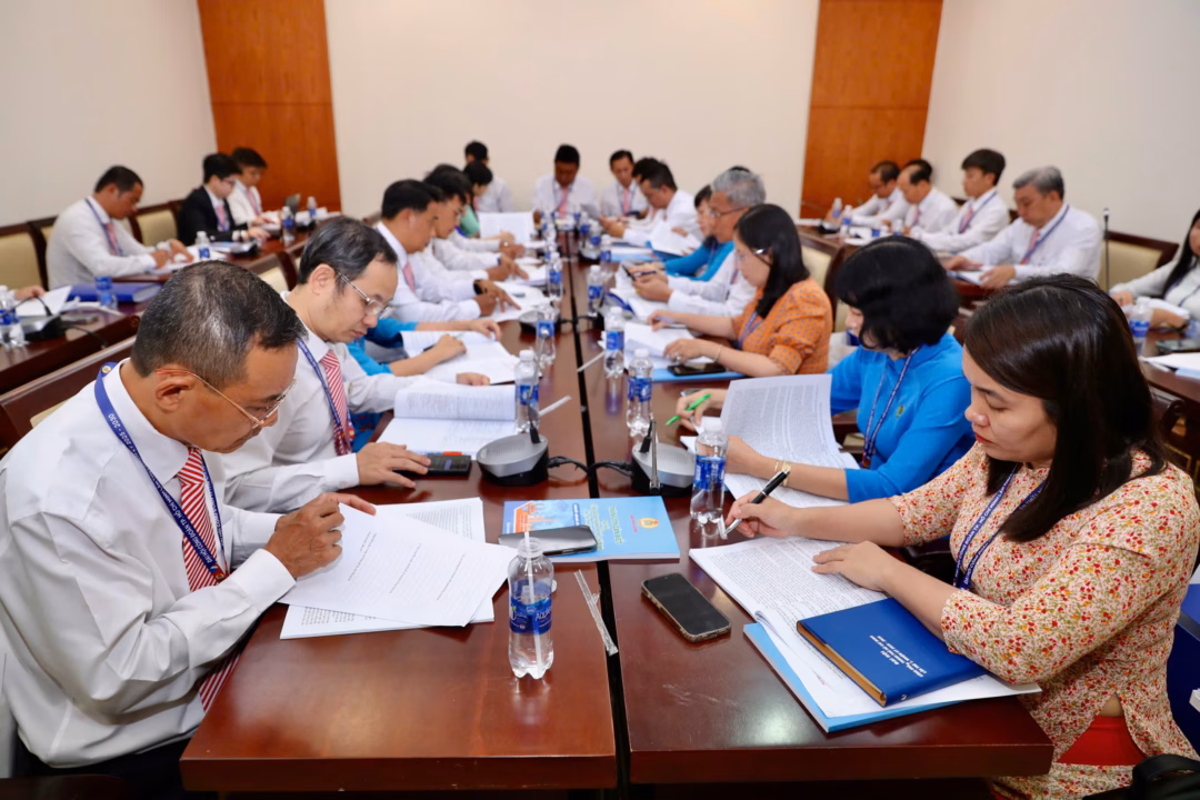 Công vụ công: 5 bảng lương, 9 phụ cấp mới – Chi tiết cải cách 2024