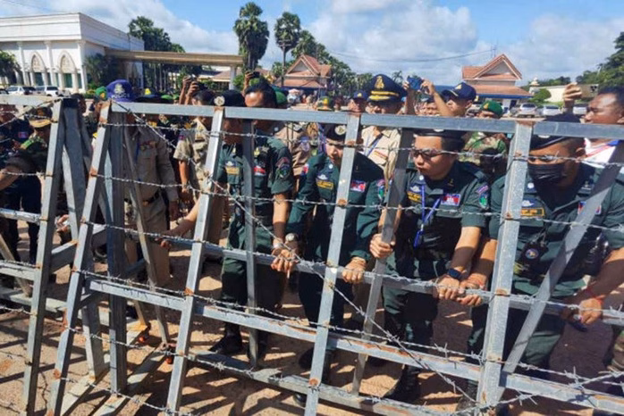 Cửa khẩu biên giới Chong Chom ở tỉnh Surin - Thái Lan, giáp với Campuchia