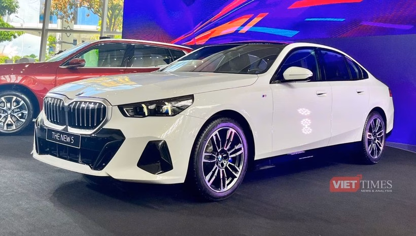 BMW 530i