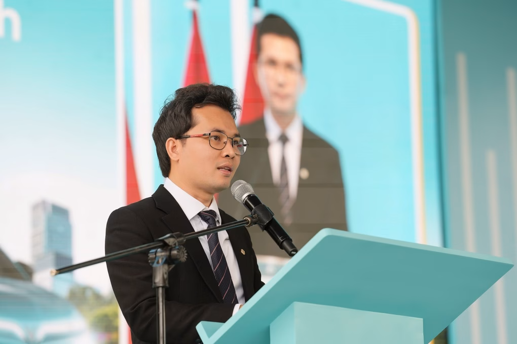 Tổng giám đốc GSM Toàn cầu Nguyễn Văn Thanh Tổng giám đốc GSM Toàn cầu Nguyễn Văn Thanh