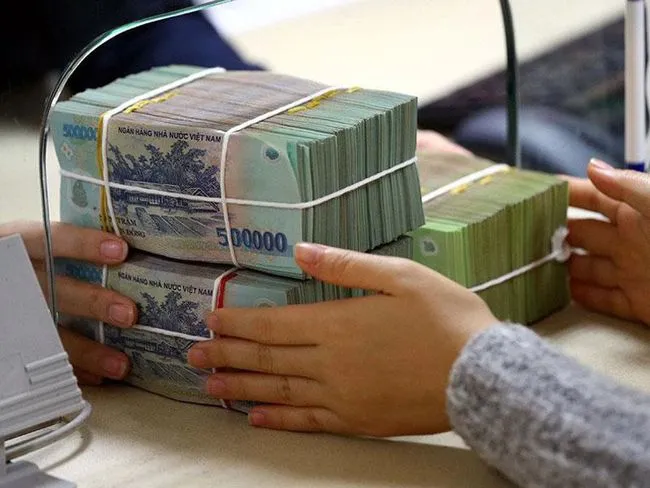 Dư nợ tín dụng tăng mạnh Dư nợ tín dụng tăng mạnh