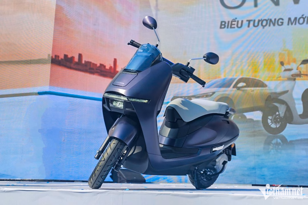 Honda UC3 đã chính thức xuất hiện tại Việt Nam, nhưng liệu mức giá “cao cấp” có hợp lý? Honda UC3 – mẫu xe máy điện mới của Honda tại Việt Nam