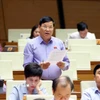 Đại biểu Quốc hội Trần Văn Tiến Đại biểu Quốc hội tỉnh Vĩnh Phúc Trần Văn Tiến phát biểu.