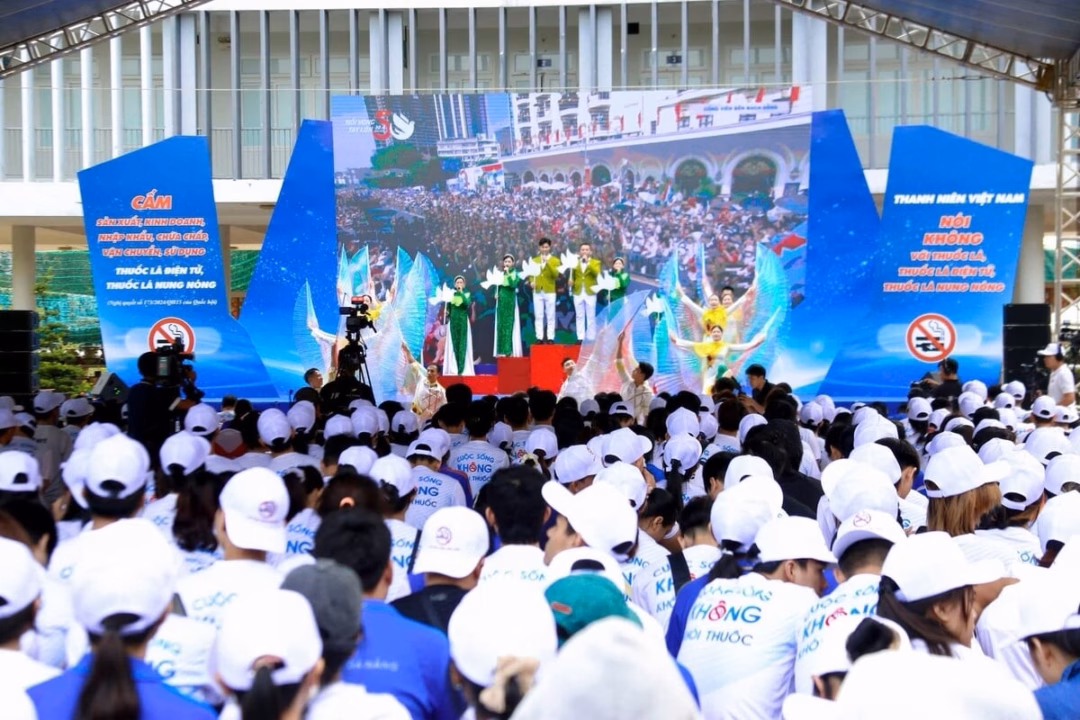 Với vai trò xung kích, tình nguyện, đoàn viên, thanh niên chính là lực lượng tiên phong "nói không với thuốc lá". Ảnh: Lan Anh
