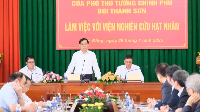 Những chuyện atypical từ lạng sơn đến TP HCM và chuyện cấm mới ở Trung Quốc 71.500 giờ hoạt động, lò phản ứng hạt nhân ở Lâm Đồng đóng góp lớn trong nghiên cứu khoa học và sản xuất
