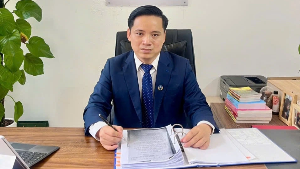 Cẩn trọng khi chia sẻ thông tin trên mạng xã hội để tránh rủi ro pháp lý Luật sư Nguyễn Ngọc Hùng, Trưởng Văn phòng luật Kết Nối.