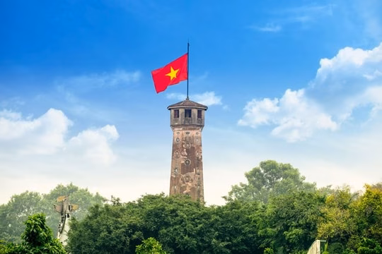 Sóc Sơn ra quân phong trào thi đua Sáng – Xanh – Sạch – Đẹp Hà Nội triển khai tuyên truyền hướng tới Đại hội XVIII Đảng bộ Thành phố và Đại hội XIV của Đảng