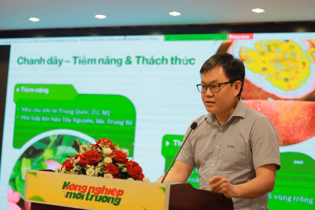 Cách mạng công nghệ để xuất khẩu trái cây tỷ đô la Theo ThS. Ngô Quốc Tuấn, đây là thời điểm để ngành trái cây nhìn lại chiến lược phát triển.