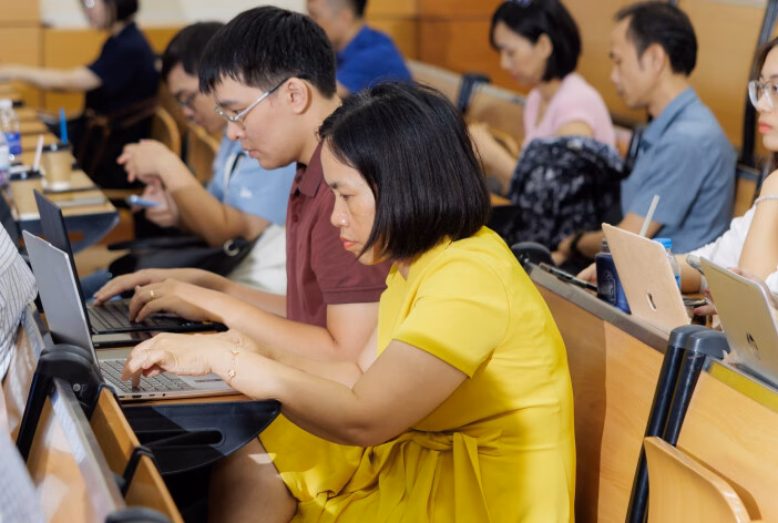 Đại học Y Hà Nội tổ chức dự án đào tạo 15.000 nhân viên y tế về ứng dụng AI