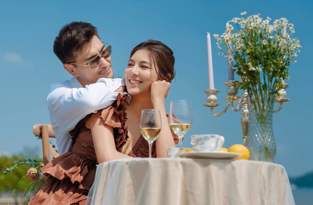 Trần Triển Bằng tâm sự về hôn nhân với vợ trẻ 13 tuổi và cách nuôi dạy con gái