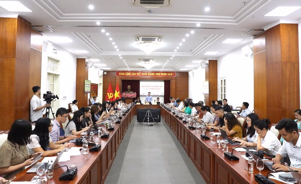 Bộ VHTT&DL lên tiếng về việc người nổi tiếng vi phạm xuất hiện trên báo chí, truyền hình