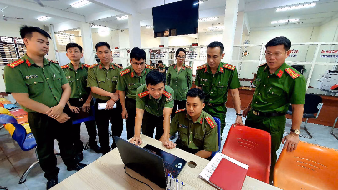 Đắk Lắk ra mắt chatbot hỗ trợ cấp hộ chiếu tự động