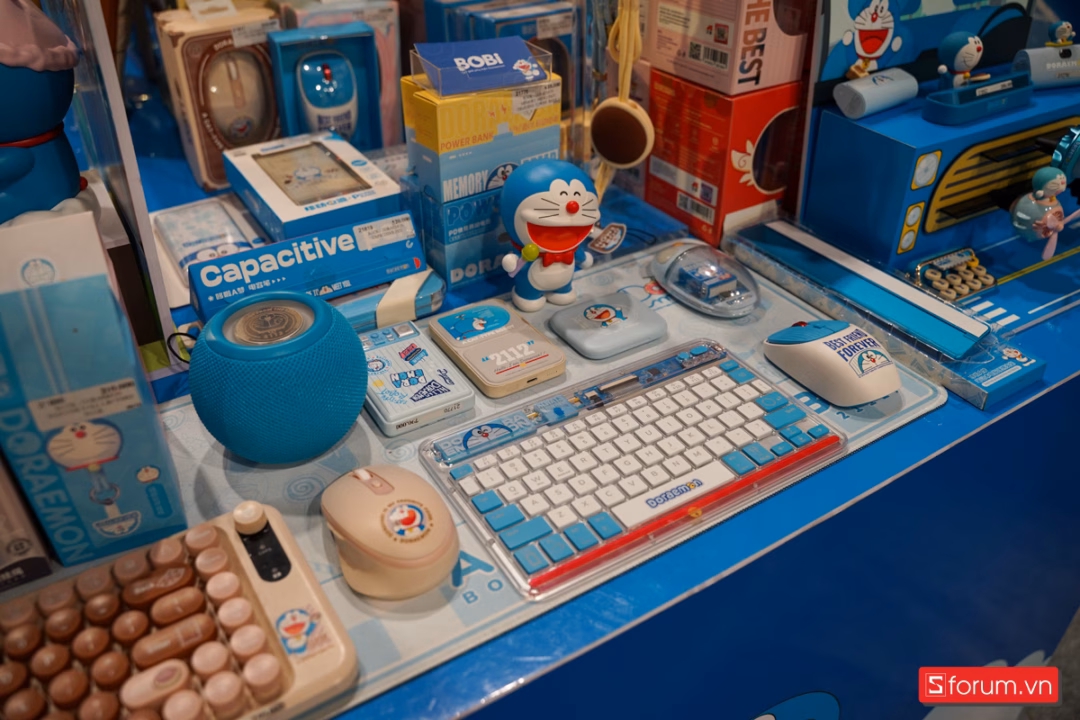 Các sản phẩm công nghệ hợp tác với Doraemon