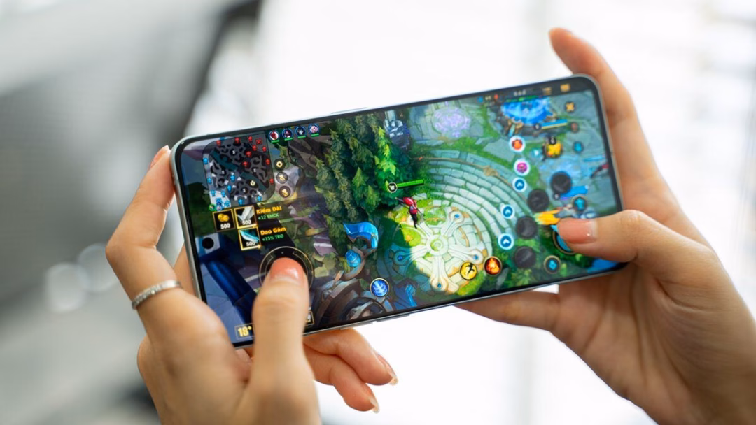 Top Các Chip Điện Thoại Chơi Game Tốt Nhất Hiện Nay CellphoneS là địa chỉ uy tín để mua các điện thoại chơi game tốt nhất ở thời điểm hiện tại